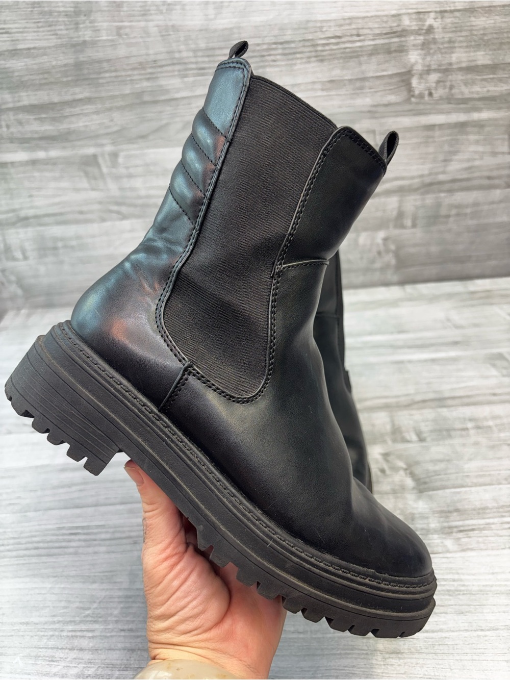 a new day Black Chelsea Lug Moto Grunge Goth Boots Zipper Side Size 8